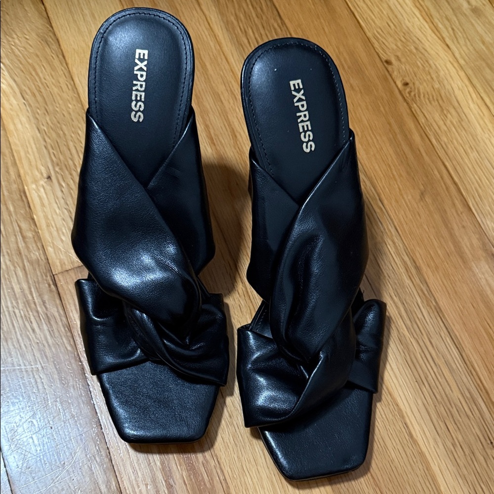 Express Black Leather Mules